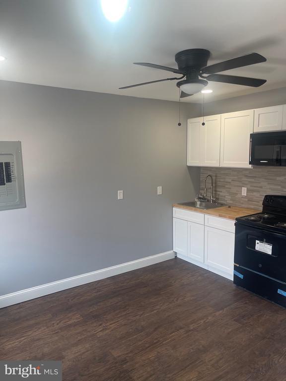 Photo - 5618 Appletree St