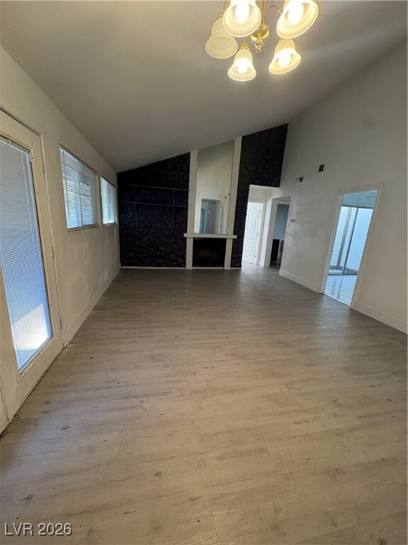 Photo - 6215 Don Zarembo Ave