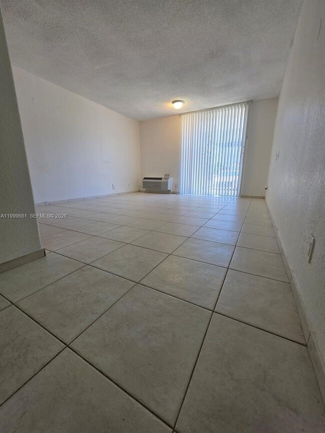 Building Photo - 16450 NW 2nd Ave Unit 101