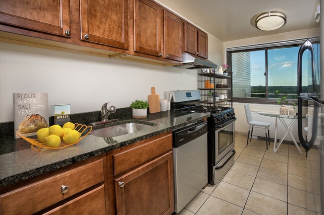 Photo - Colesville Towers Apartments