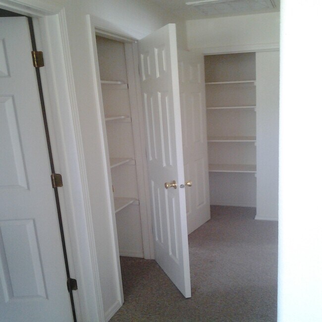 Photo - 524 2nd Avenue West