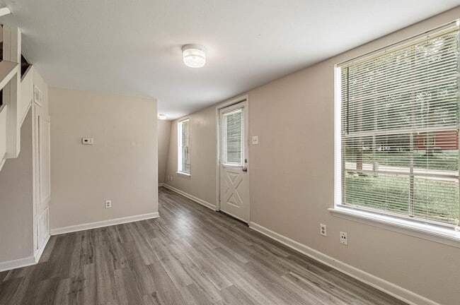Photo - 712 Cline St Unit A