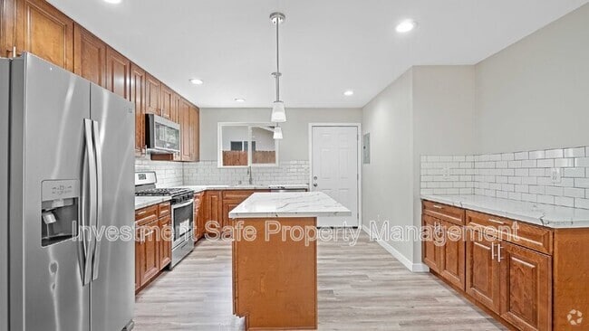 Building Photo - 4275 College Ave Rental