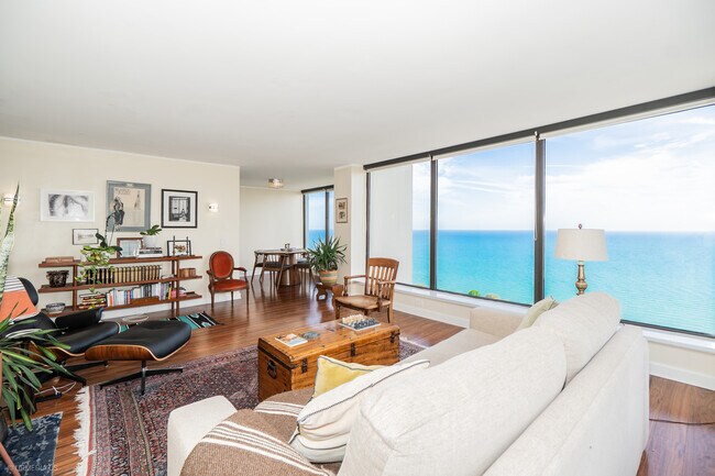 Photo - 5445 N Sheridan Rd Unit 3412