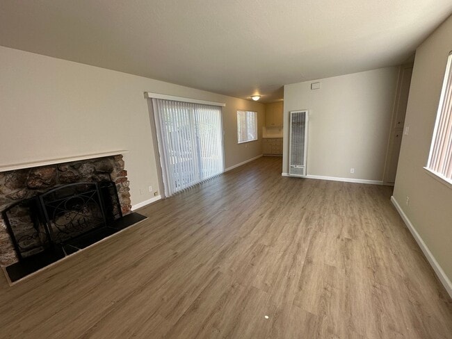 Photo - 6365 Bollinger Rd Unit 1