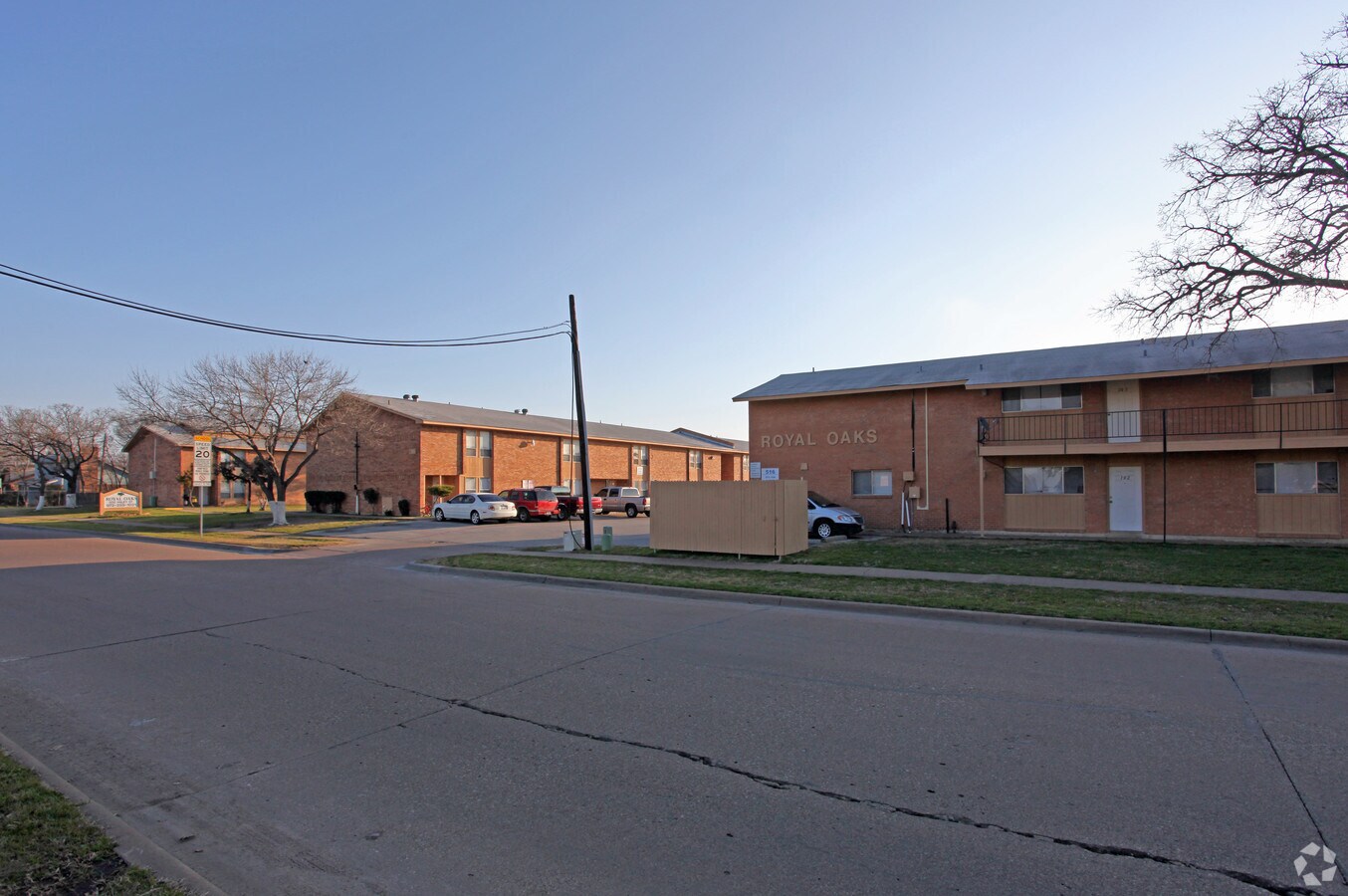 Royal Oaks - Royal Oaks