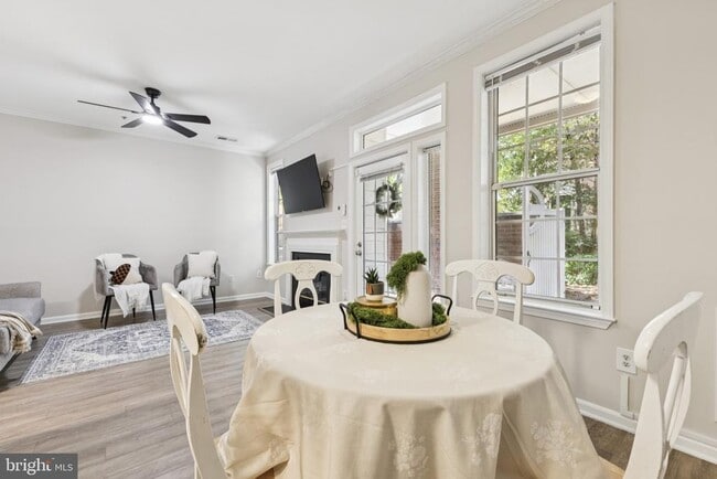 Photo - 1361 Garden Wall Cir Unidad 701