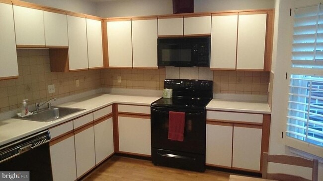 Photo - 618 N Tazewell St