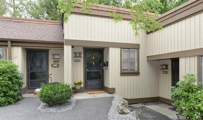 Building Photo - 994 Heritage Vlg Unit C Rental