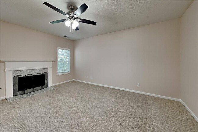 Photo - 125 Omega Ct