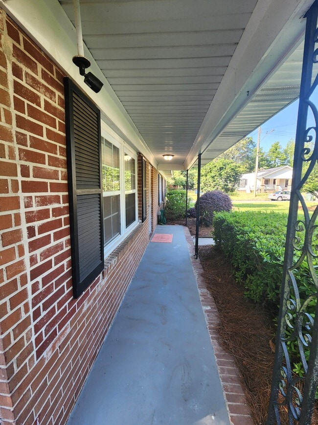 Photo - 5014 Spartan Dr