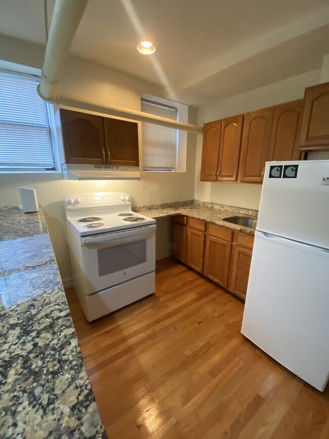 Hemenway Street Apartments