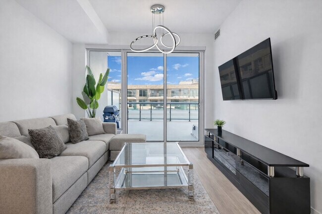 Photo - 333 Sunseeker Ave Unit SI ID1556412P