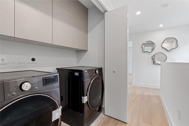 Photo - 1571 NW 94th Way