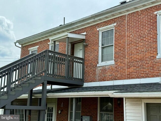 Photo - 1530 New Holland Rd Unit PENTHOUSE