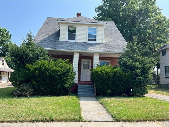 Building Photo - Inviting 3-Bedroom Rental with Natural Lig...