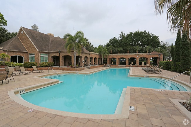 Vantage Point Condominiums