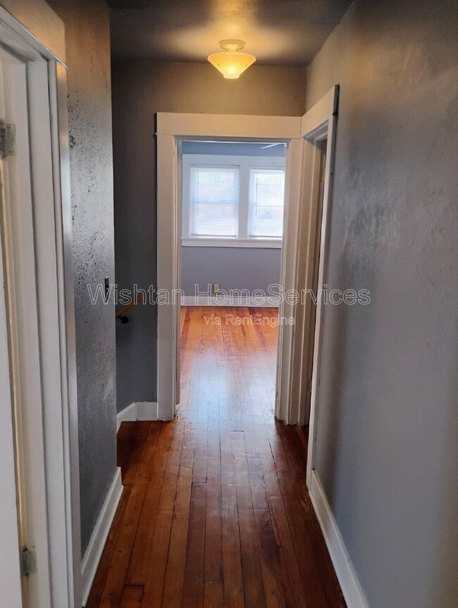 Photo - 159 W Locust St