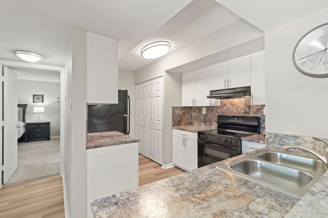 Photo - Palmetto Place