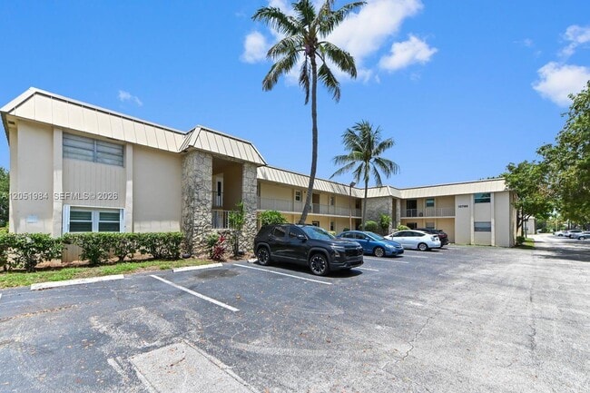 Building Photo - 10789 N Military Trl Unit 9