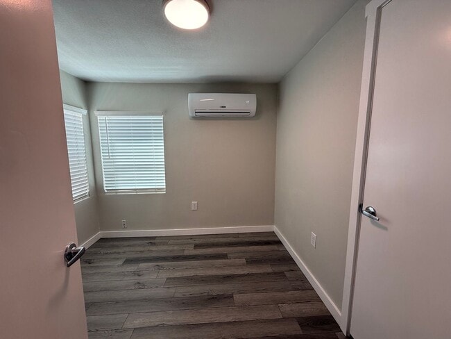 Photo - A606 Unit 1913-B
