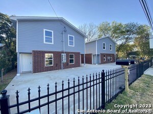 1632 S Hamilton Ave