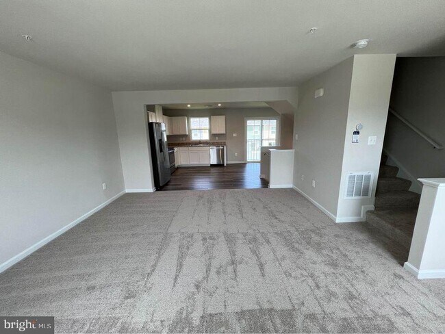 Photo - 115 Butterfield Ave