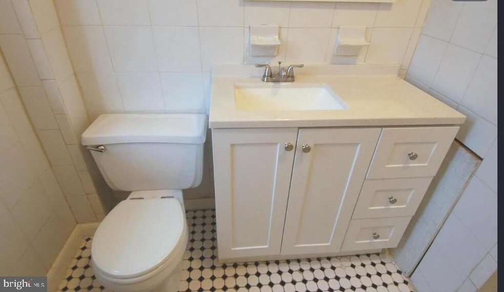 Photo - 1662 N 59th St