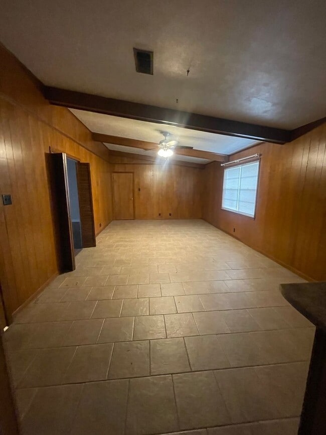 Photo - 2950 Clark Ln