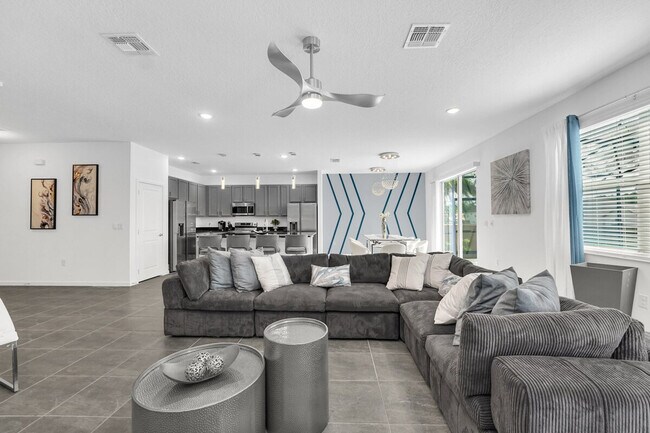 218 Marcello Blvd Unit SI ID1622411P