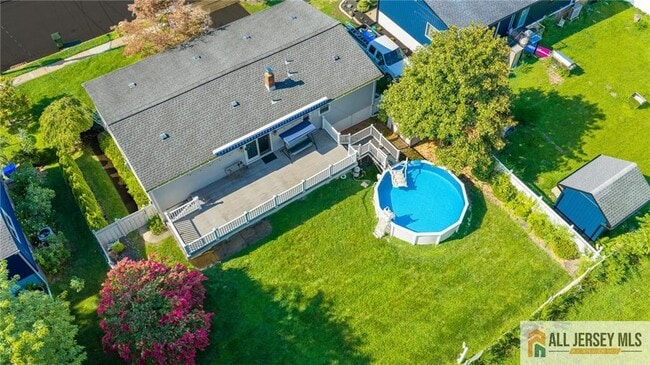 14 Harmon Rd