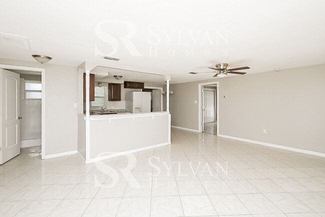 Photo - The living is easy in this 3 bedroom, 1 bathroom home