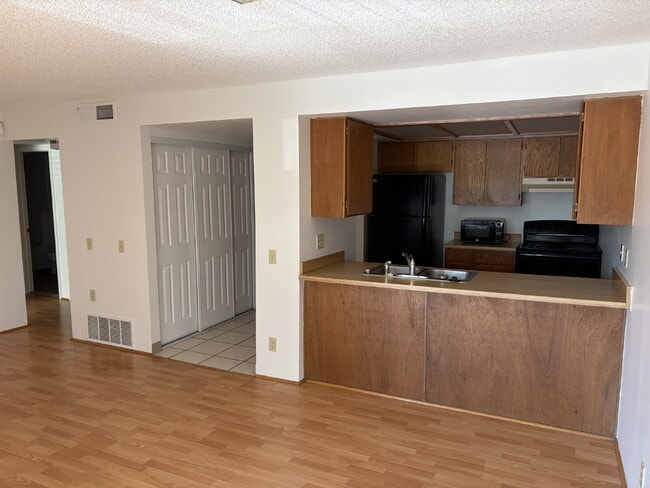 Photo - "One Month FREE with signed 12 month lease. Charming 1-Bedroom Condo Retreat with Fireplace and W... Unit Apple Tree East Comm