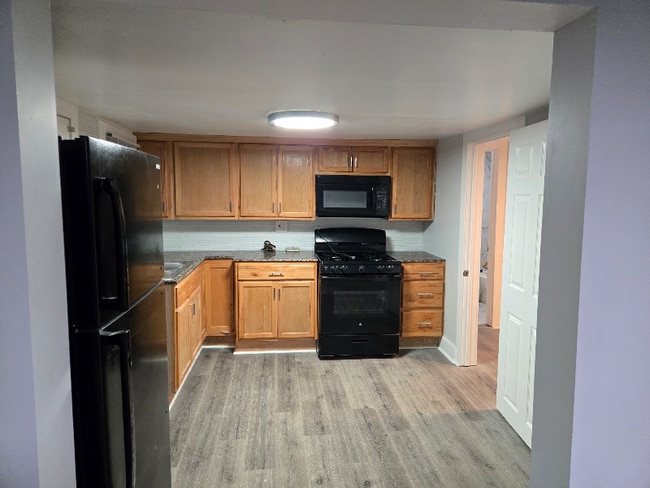 Photo - 107 John St Unit 1F