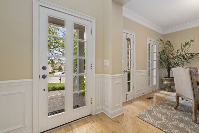 Photo - 1015 Crimson Clover Dr