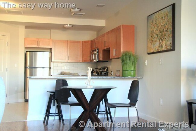 Photo - 632 Massachusetts Ave Unidad #204