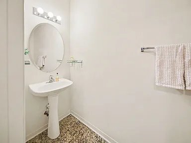 Photo - 315 2nd St Unidad 207