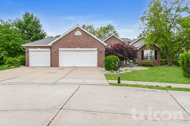 Building Photo - 5013 Bristol Hill Dr