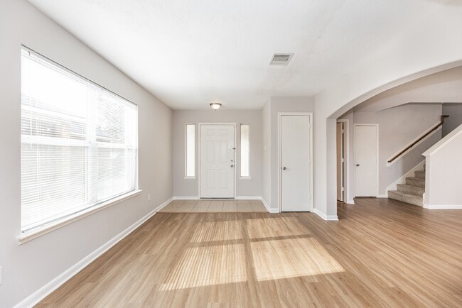 Photo - 1006 Vernage Rd