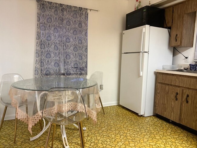 Photo - 265 25th St SW Unit 265 25th St SW  B
