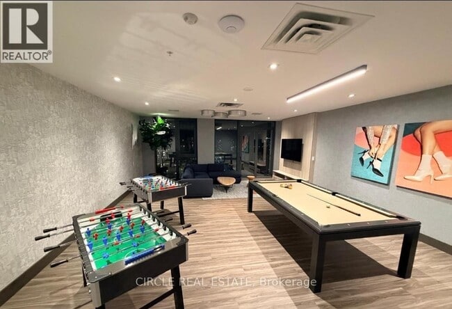 Photo - 75 James St S Unit 1105