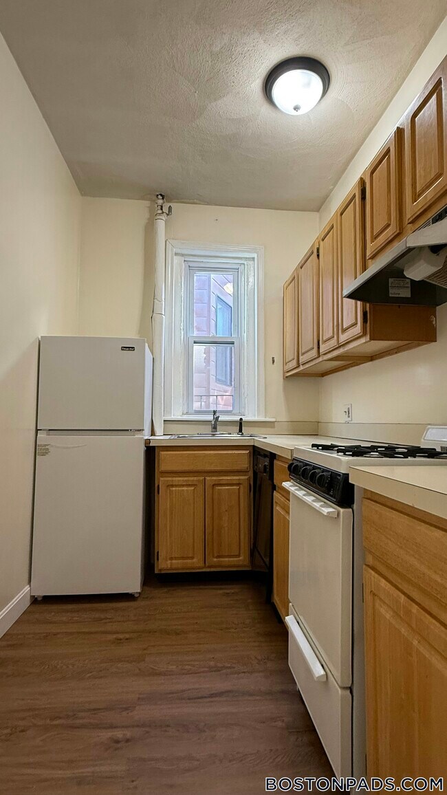 Photo - 463 Park Dr Unit 19