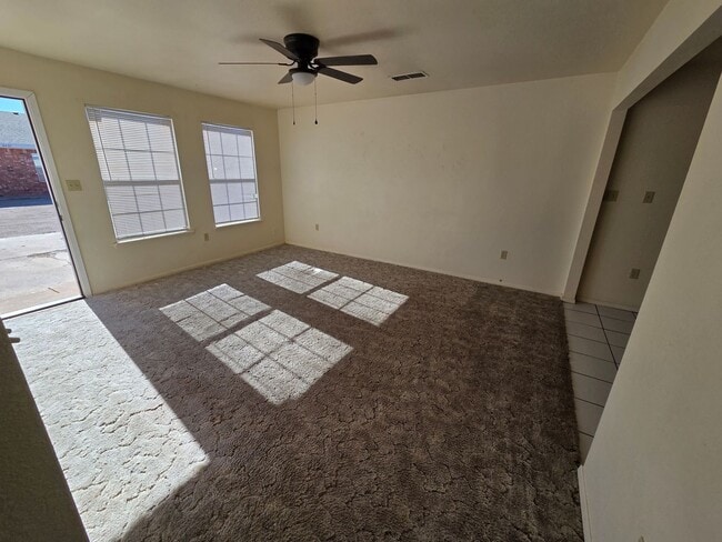 Photo - 2433 E 21st St Unit D (1202)