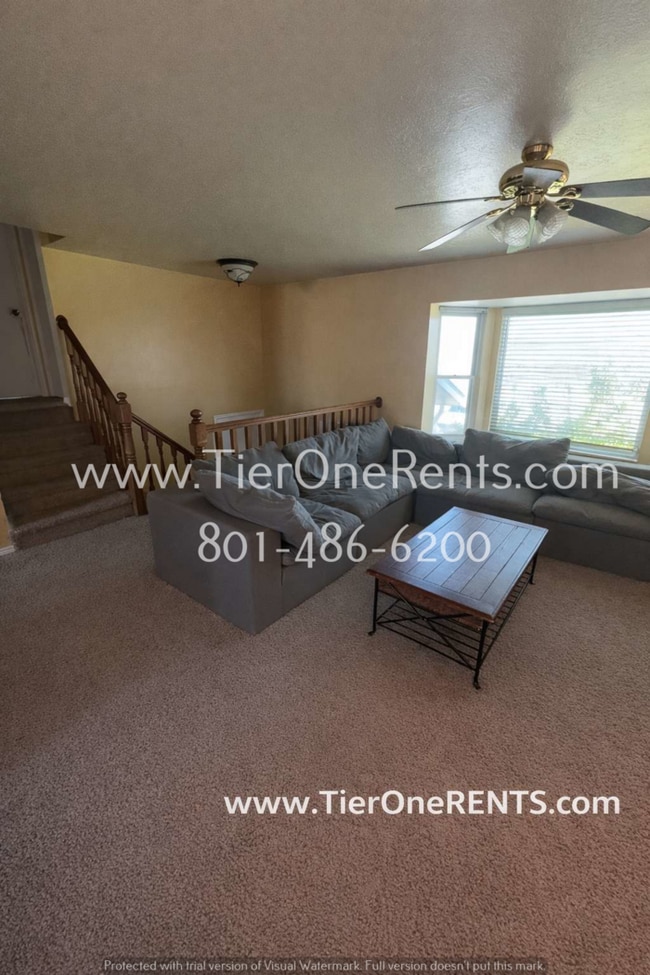 Photo - NO DEPOSIT option available for qualified renters through Obligo.