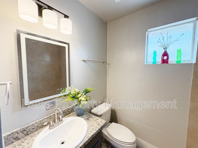 Photo - 4679 Weaver Rd Unidad 2 Bedroom  13