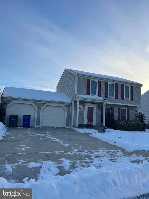 Photo - 404 Navaho Dr