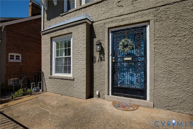 Photo - 18 N Allen Ave