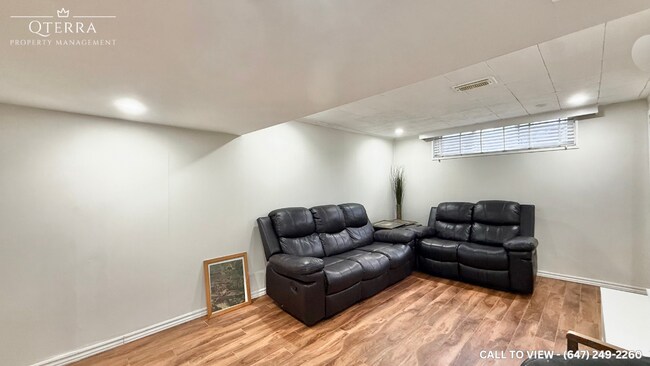 Photo - 27 Murchison Cres