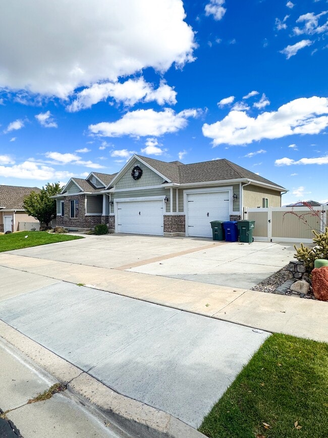 Photo - 4441 Wynridge Ln