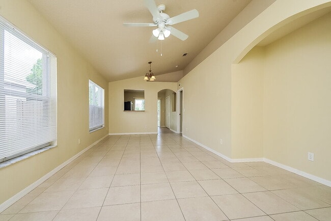 Photo - 7426 Oxford Garden Cir
